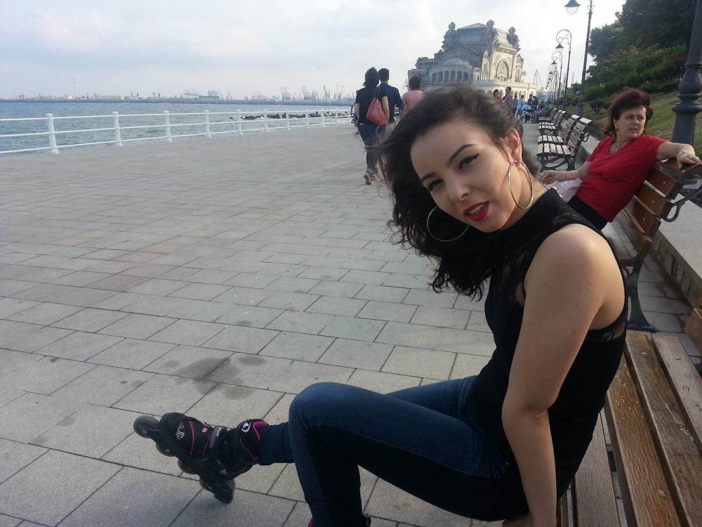 Arina Delcea - RollerSkating