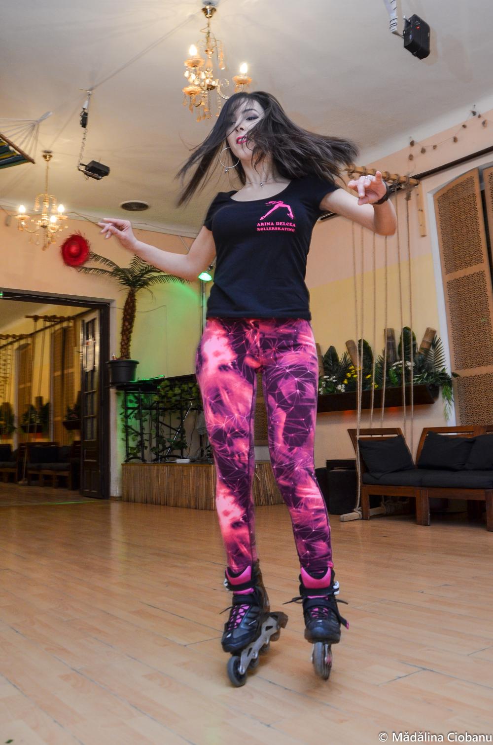 Arina Delcea - RollerSkating