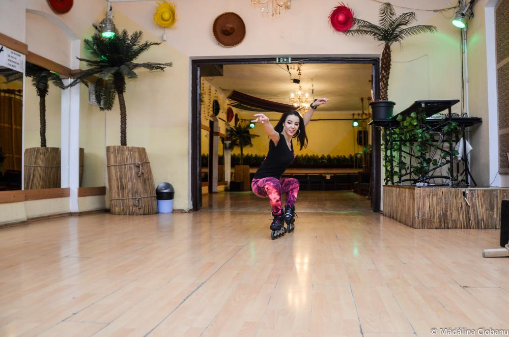 Arina Delcea - RollerSkating